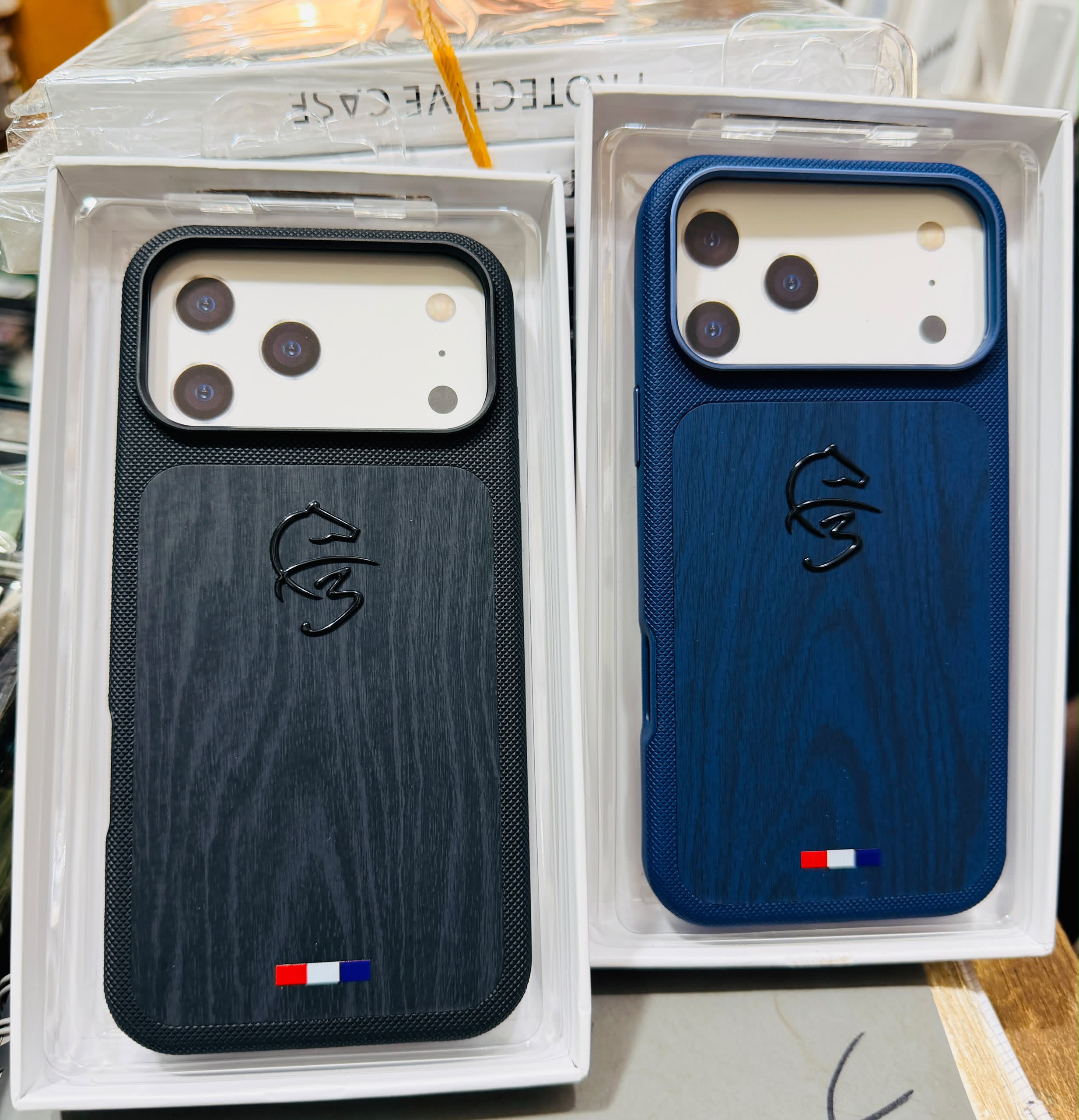 Coques Bois et Cuir